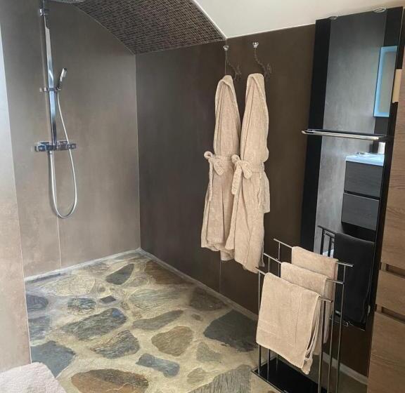 スタンダードルーム, Château Du Puech