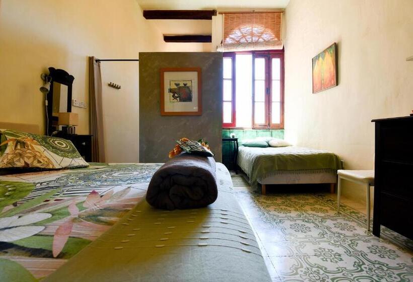اتاق لوکس با تخت بزرگ, Charming B&b Dar Ta Zeppi