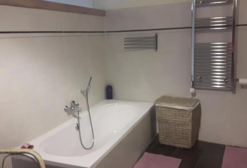 Deluxe Suite King Bed, Charming B&b Dar Ta Zeppi