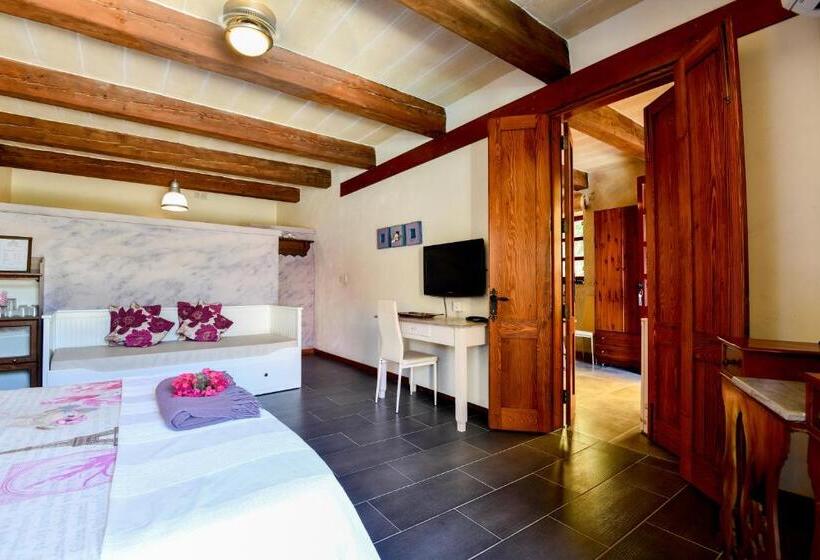 اتاق سوپریور خانوادگی, Charming B&b Dar Ta Zeppi