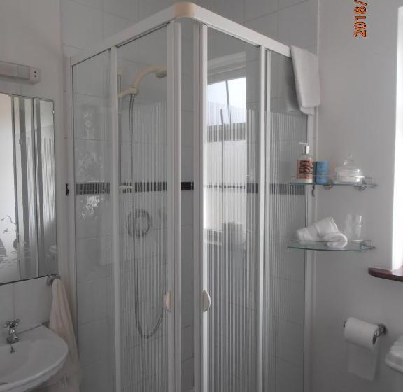 スタンダードルーム, Larkfield House B&b, Ballycasheen Kerry V93 Wd51