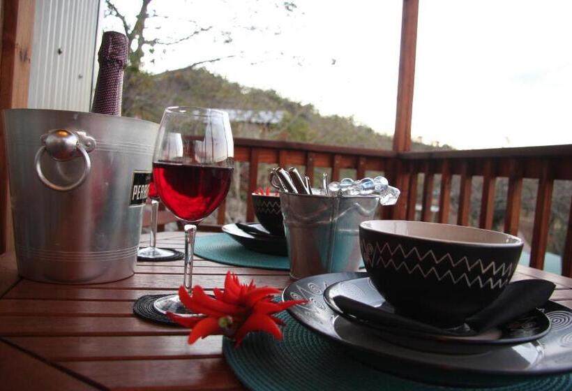 家庭间, 5th Seasons Guesthouse