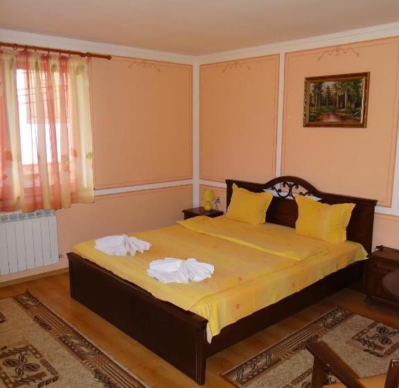 豪华房间, Denis Guest House