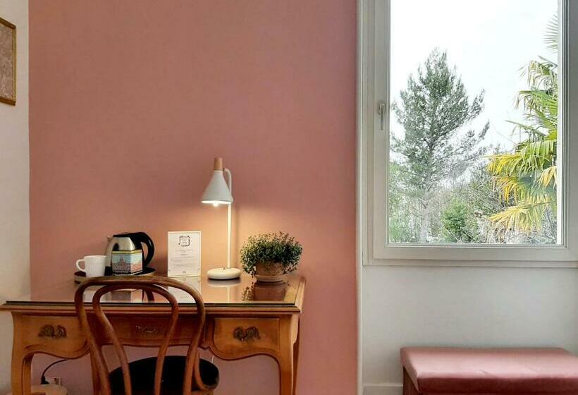 套房带园景, Maison Saint James