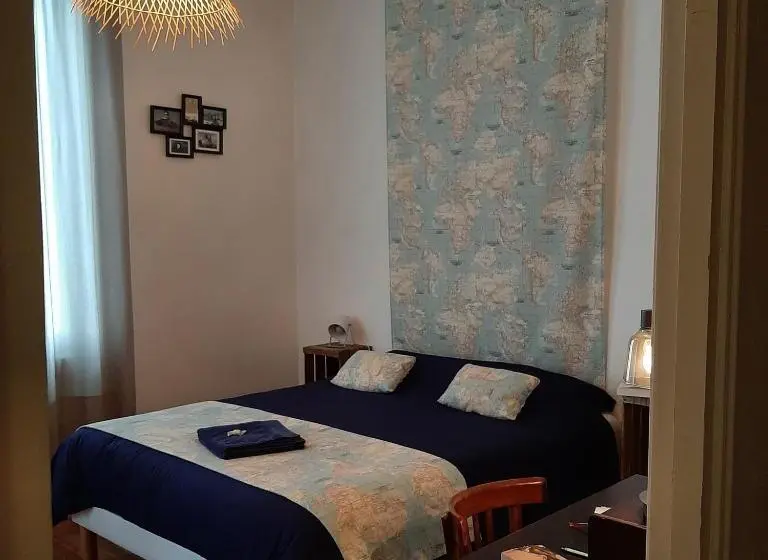 Standard Kolmen Hengen Huone, Maison Saint James