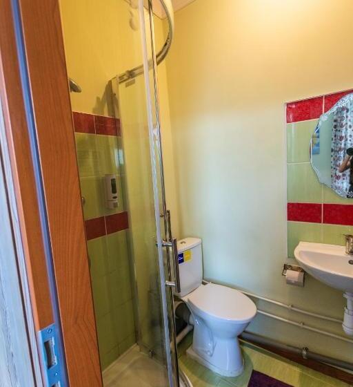 آپارتمان 2 خوابه, Regina Guest House