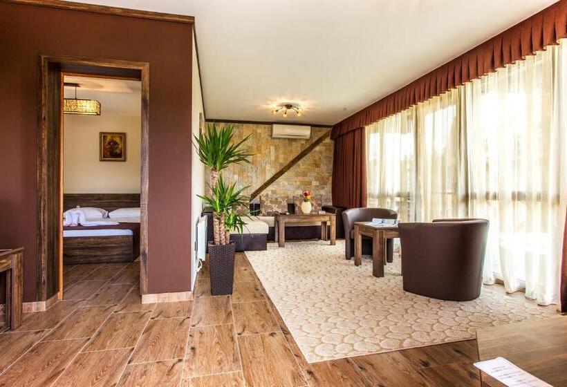 جناح مطل على البحيرة, The Wind Mills Hydropark