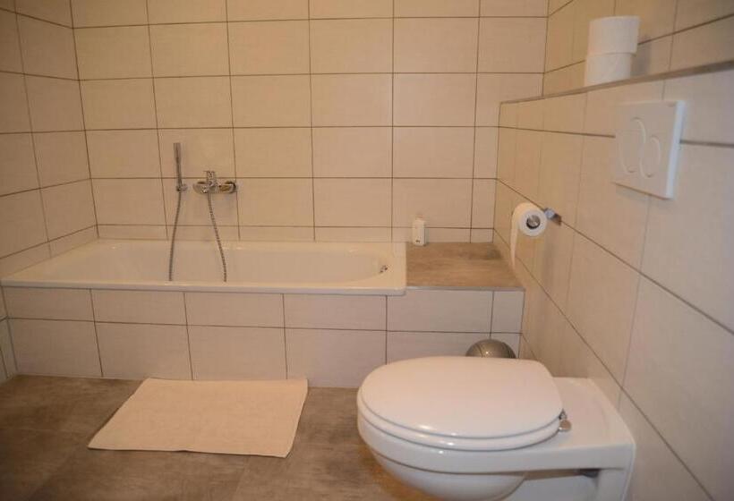 סוויטה נוף לגינה, B&b V.k. Pgmbh