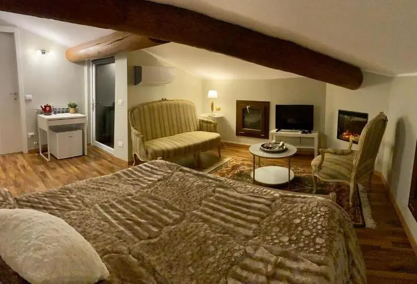 バルコニー付きスタンダードルーム, La Casa Di Campagna Sul Garda