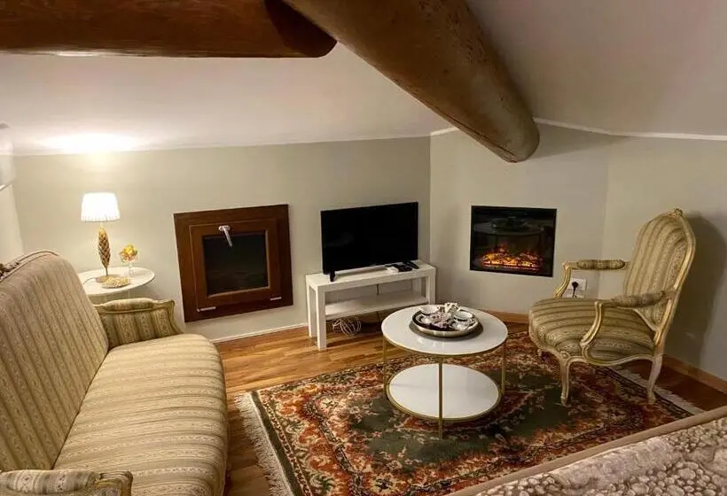 バルコニー付きスタンダードルーム, La Casa Di Campagna Sul Garda