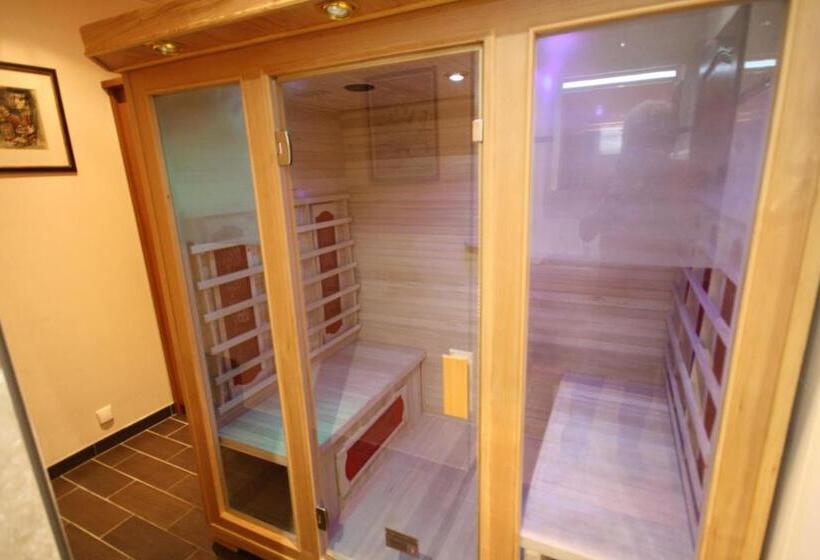 Номер Стандарт с Террасой, Manoir De La Croix Sonnet