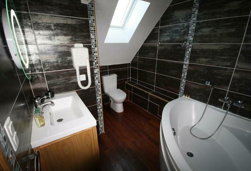 Апартаменты 2 Спальни, Manoir De La Croix Sonnet