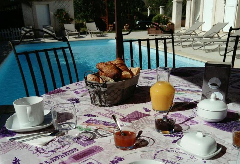 スタンダードルーム, Chez Isabelle Et Guy B&b