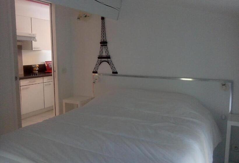 テラス付きスタンダードワンルーム, Chez Isabelle Et Guy B&b