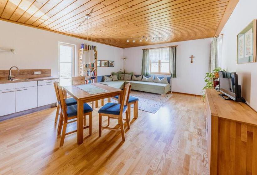 דירה בת חדר שינה 1 עם מרפסת, Bio Bauernhof Auernig