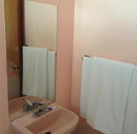 四人标准间, Tecozautla