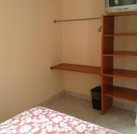 标准间, Tecozautla