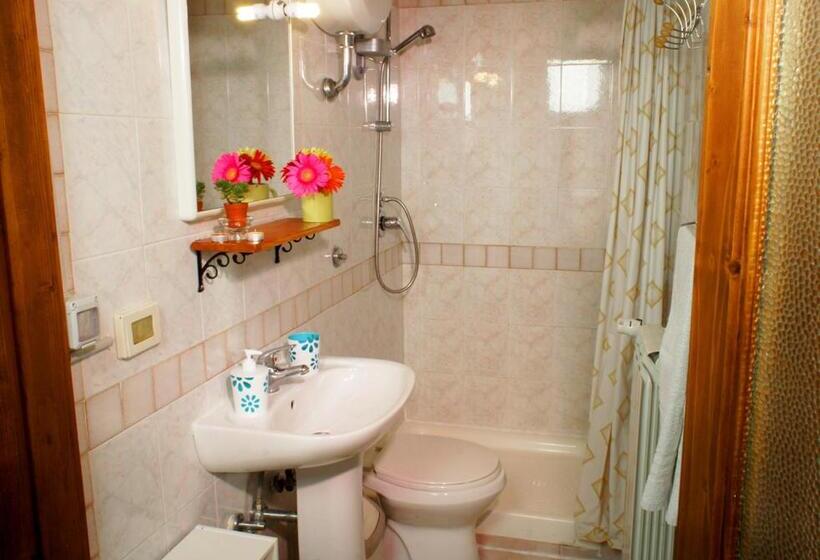اتاق استاندارد, Bed And Breakfast L Annunziata