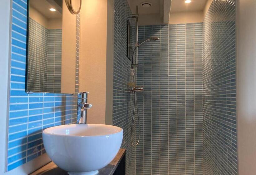 スタンダードルーム, Chambres Chez L Habitant Capucine