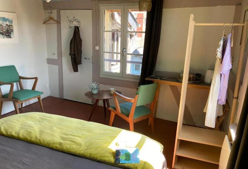 スタンダードルーム, Chambres Chez L Habitant Capucine