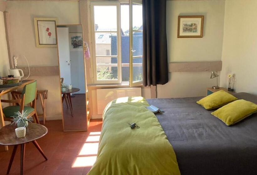 スタンダードルーム, Chambres Chez L Habitant Capucine