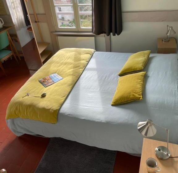 スタンダードルーム, Chambres Chez L Habitant Capucine
