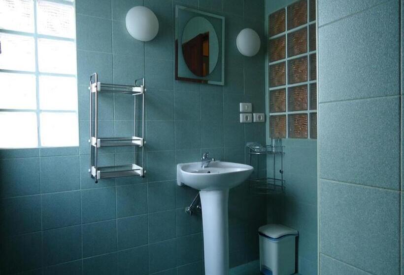 豪华房间, Lonops Gay Paradise