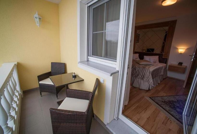 Comfort room with balcony, Villa Katharina