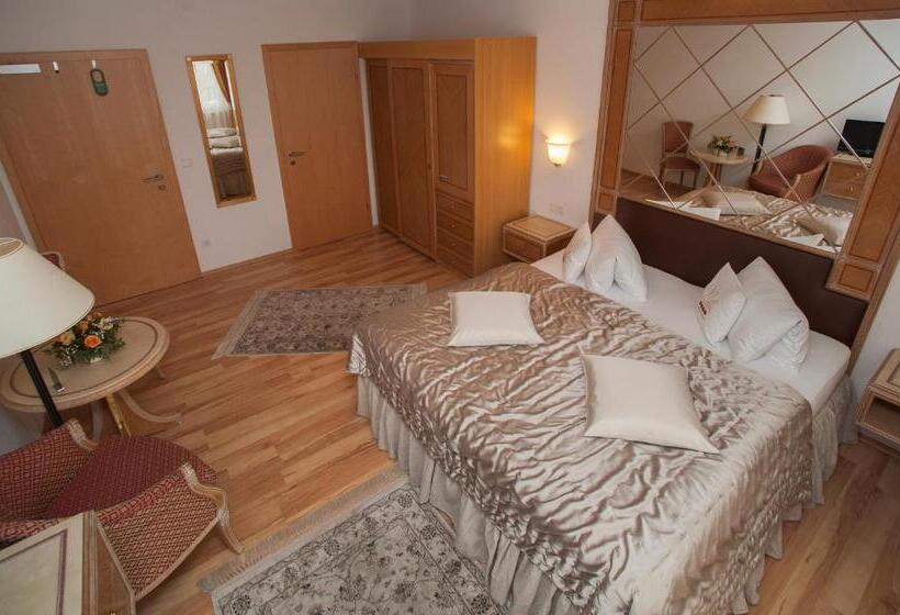 Comfort room with balcony, Villa Katharina
