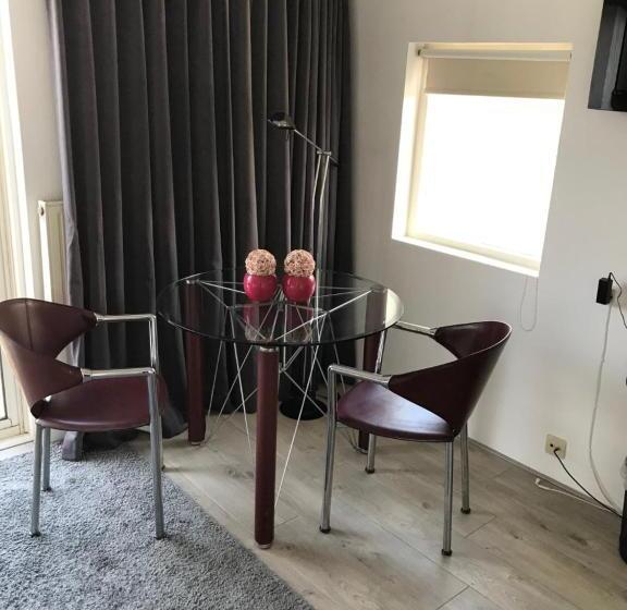 クラシックルーム, Villa  T Haasduin