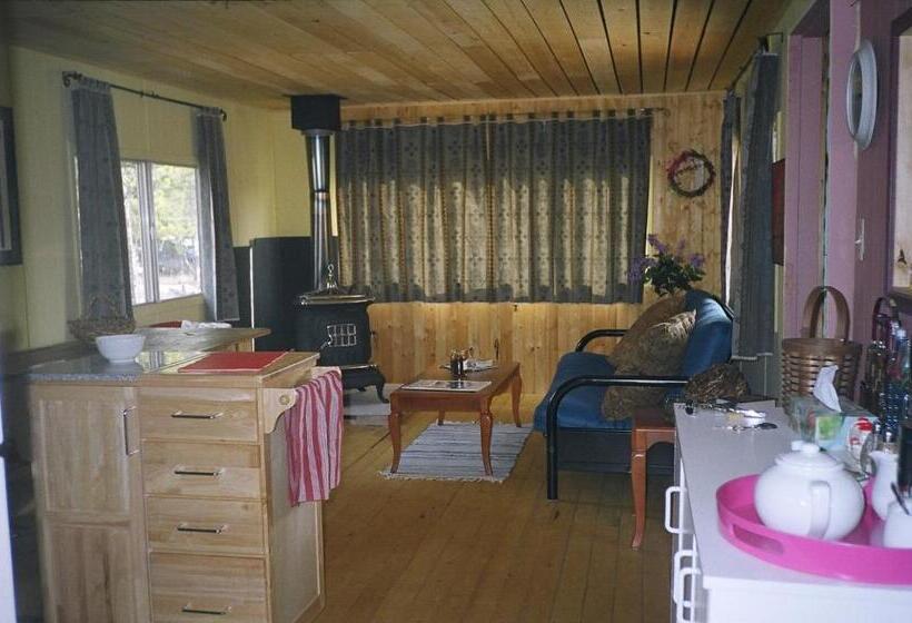 בית, 2 חדרי שינה, Triple B Bed N Breakfast