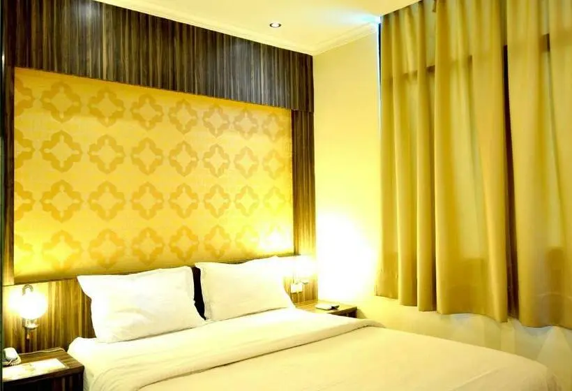 اتاق اجرایی, G Hotel Pontianak