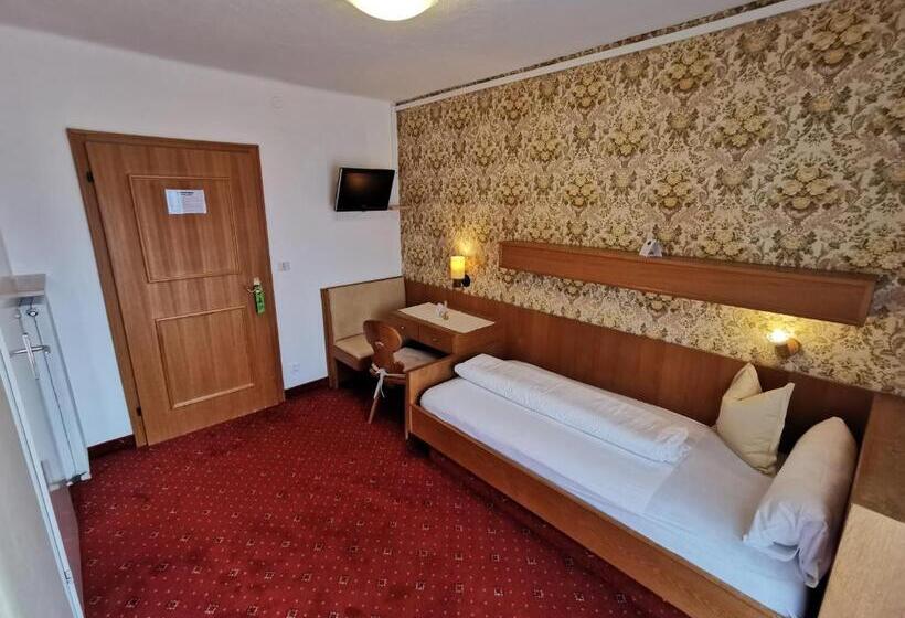 带阳台的标准单人间, Active B&b Prairerhof