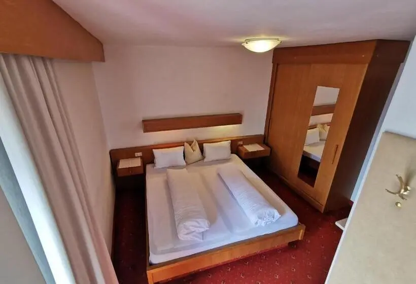 اتاق استاندارد با چشم‌انداز باغ, Active B&b Prairerhof