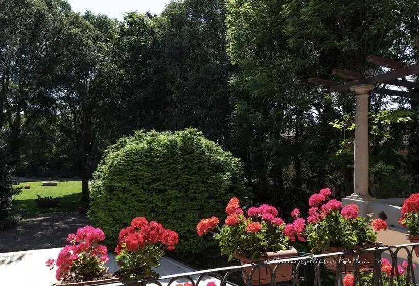 テラス付きスタンダードルーム, Villa Cantoni