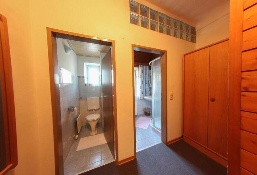 침실 1개 아파트, Pension Kröll