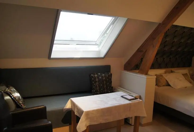 Camera Standard, B&b Het Wouwe