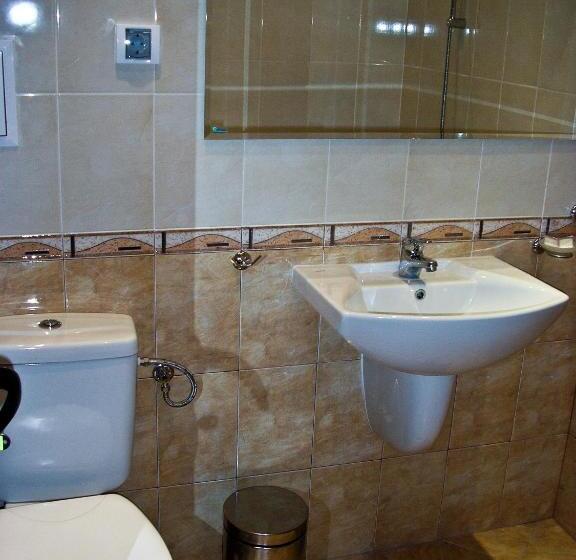 غرفة قياسية, Melnik