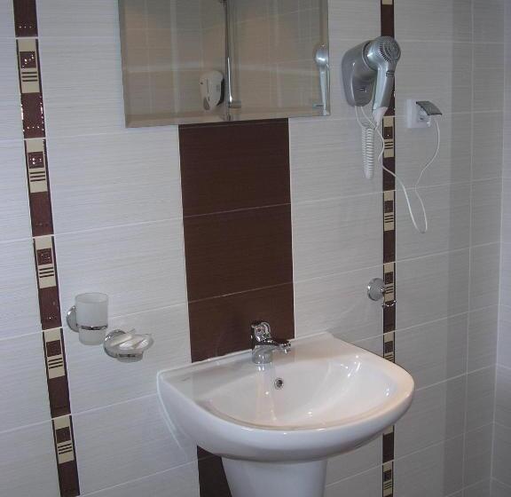 غرفة قياسية فردية, Melnik