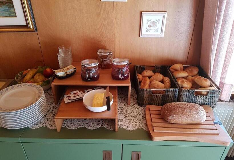 Семейный Номер, Unterbergerhof