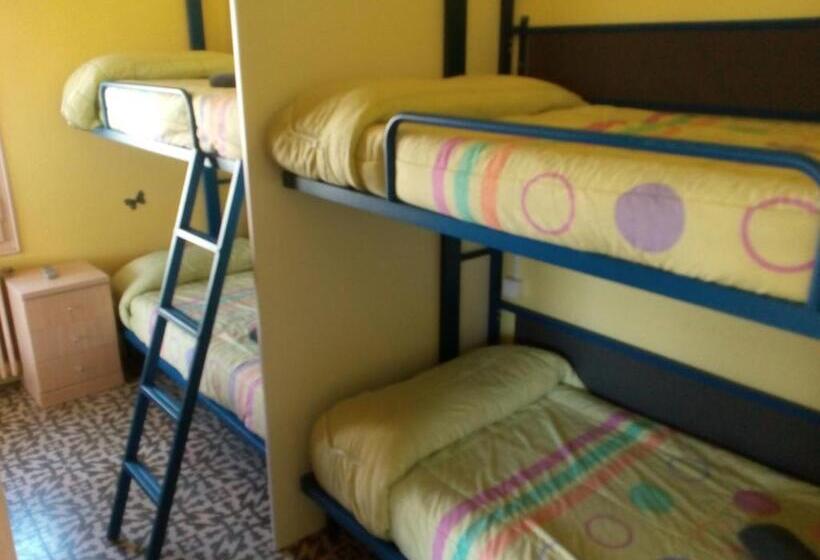 חדר משפחתי חדר אמבטיה משותף, Alberg Sprint