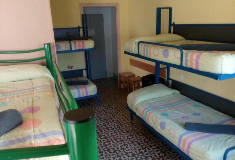 חדר משפחתי חדר אמבטיה משותף, Alberg Sprint