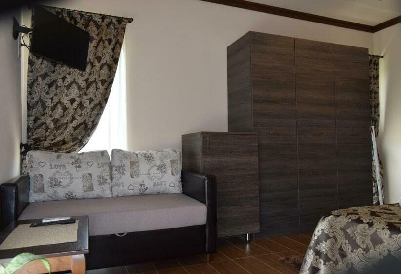 اتاق استاندارد, Asya Guest House