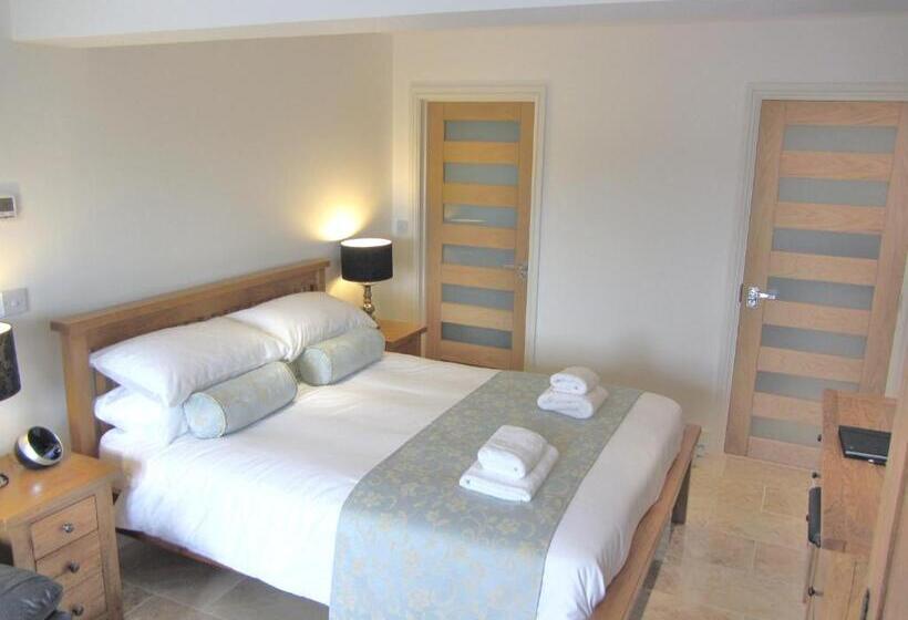 חדר סופריור, Horsemanstone