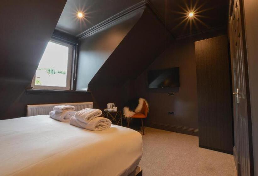 Standard-huone, Raniven