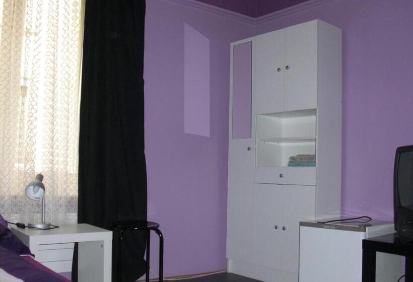 غرفة قياسية فردية حمام مشترك, Back Packer Federnhut