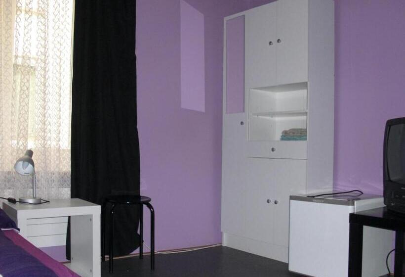 غرفة قياسية فردية حمام مشترك, Back Packer Federnhut