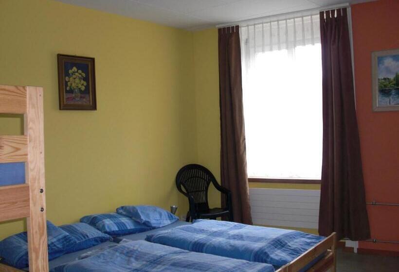 سرير فى غرفة مشتركه, Back Packer Federnhut