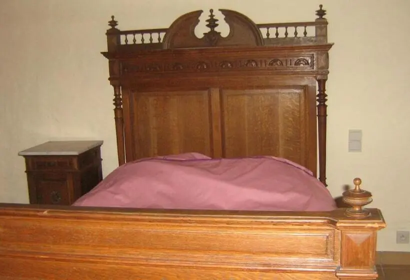 スタンダードルーム, B&b Ter Castaigne