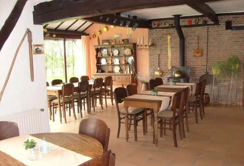 スタンダードルーム, B&b Ter Castaigne